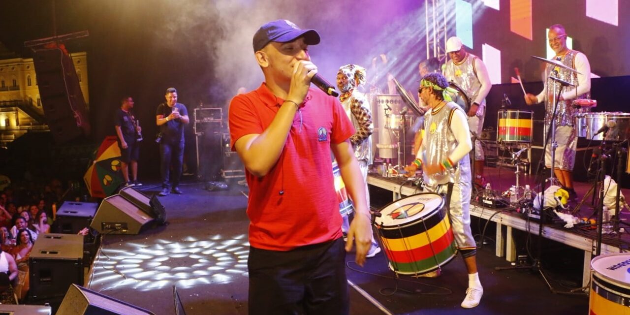 João Gomes, Escandurras, Pierre Onassis e Jeremias Gomes lotaram a Terça da Benção do Olodum