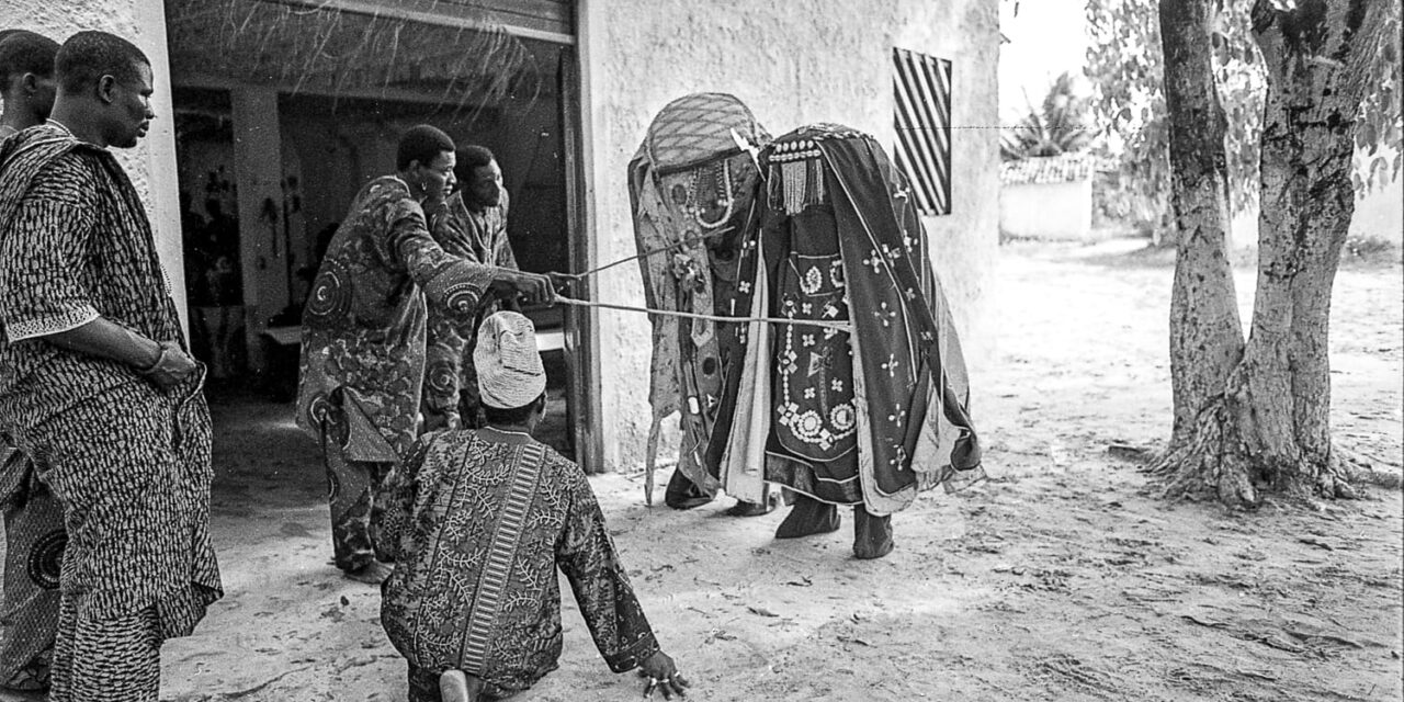 Casa do Benin comemora 35 anos com a exposição Lapso Temporal