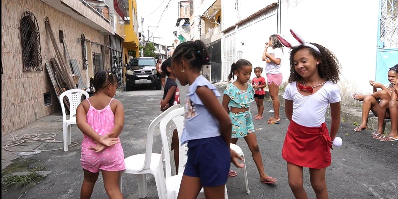 Tradição: Páscoa nas Barreiras celebra regaste da ‘velha infância’ em Salvador