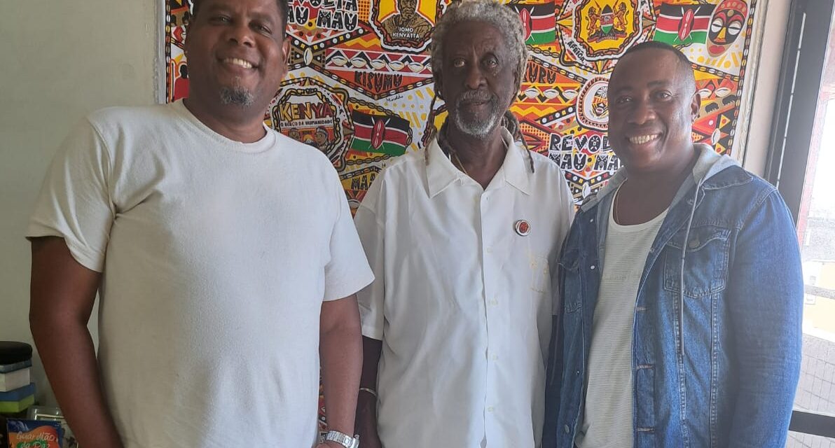 Liga do Samba Junino busca mediação de Vovô, do Ilê Aiyê, para diálogo com o poder público