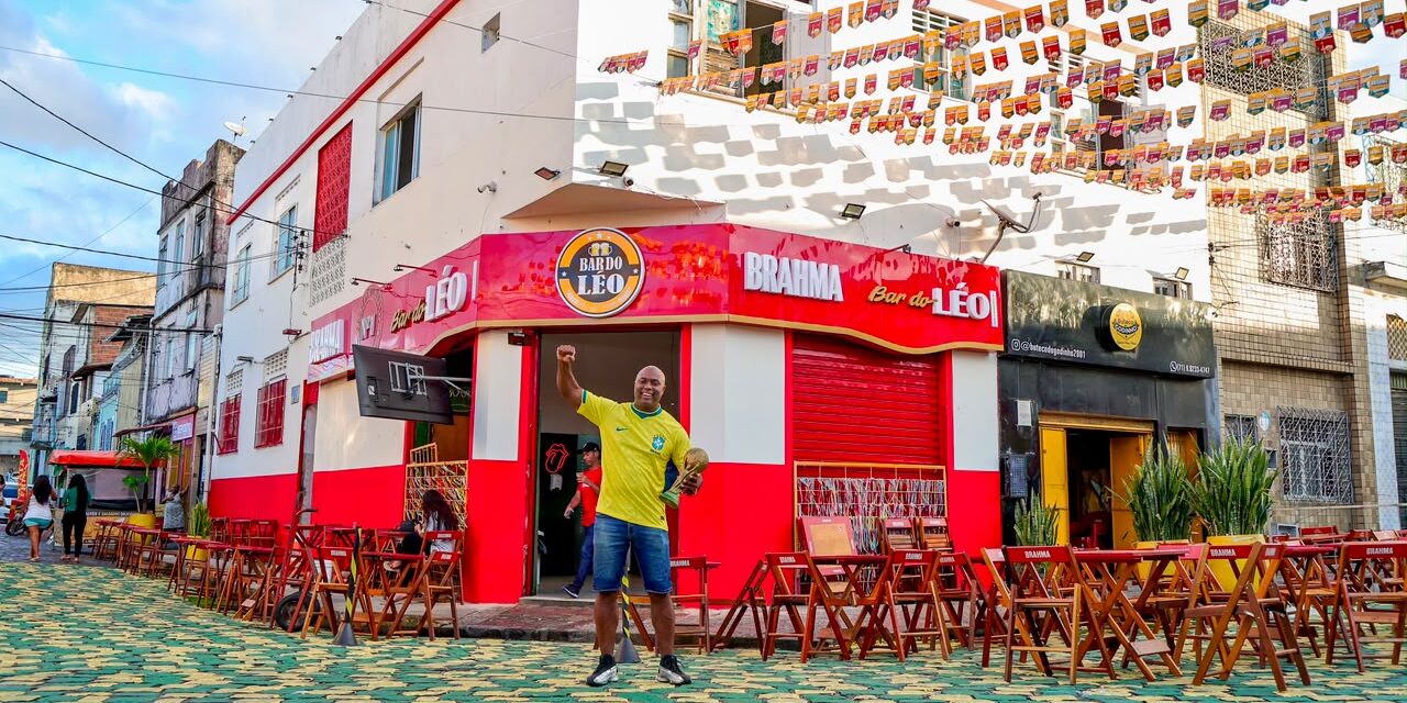 Bar do Léo reúne torcida para Brasil x Haiti com forró pé de serra na Rua Nº1 Brahma