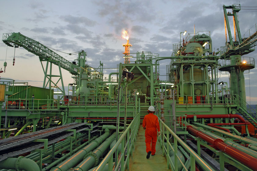 Mercado de petróleo e gás traz oportunidades para 2014