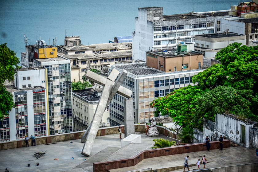 [SALVADOR, 465 ANOS] Da Cruz Caída, vejo a malemolência da cidade