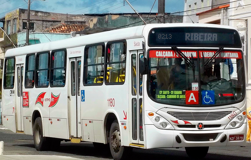 Por que o transporte público de Salvador só agrada aos empresários e à prefeitura?