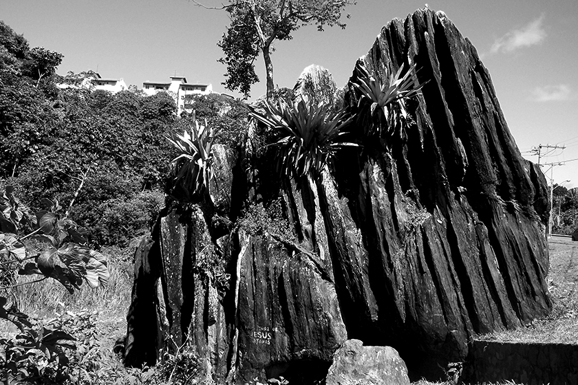 A Pedra de Xangô e a saga épica do quilombo Orobu na Bahia