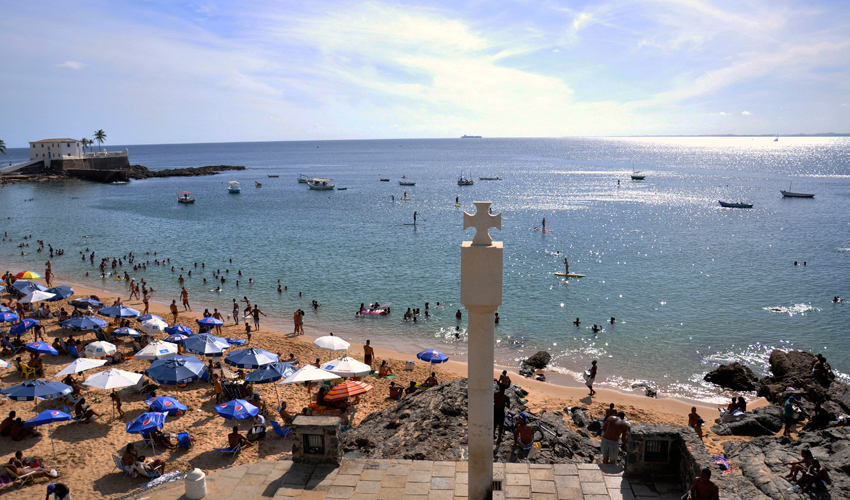 Salvador e Lauro de Freitas têm 14 praias impróprias para banho no fim de semana