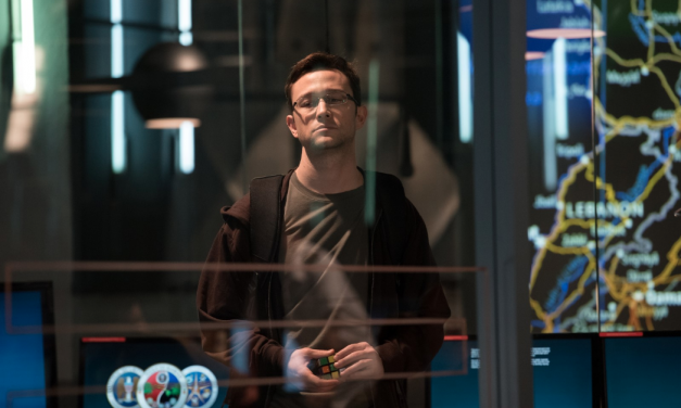Labirinto: Snowden. Ou o fim da utopia cibernética