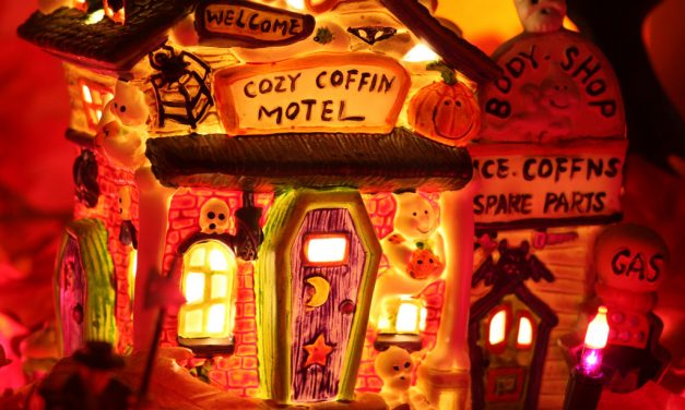 Infográfico mostra as tradições do Halloween