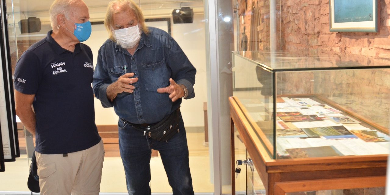 Comandante da Família Schurmann e da ‘Voz dos Oceanos’ visita o Museu do Mar Aleixo Belov