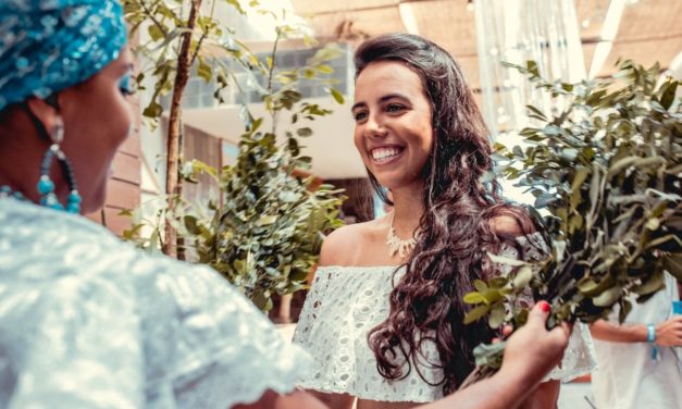 Yemanjá Blue traz maré de positividade para o Rio Vermelho
