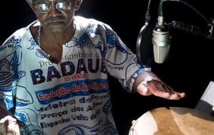 Mestre Moa do Katendê revive no EP inédito “Raiz Afro Mãe”