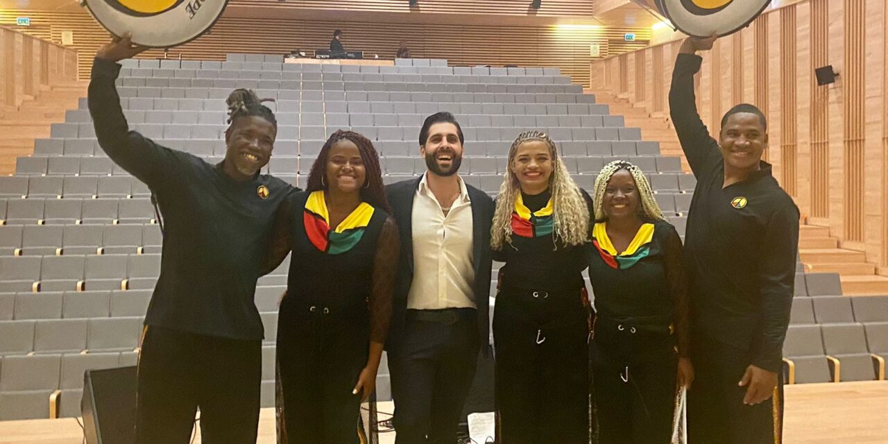 Escola Olodum se apresenta em Portugal ao lado de Armandinho Macedo e Yaccoce Simoes