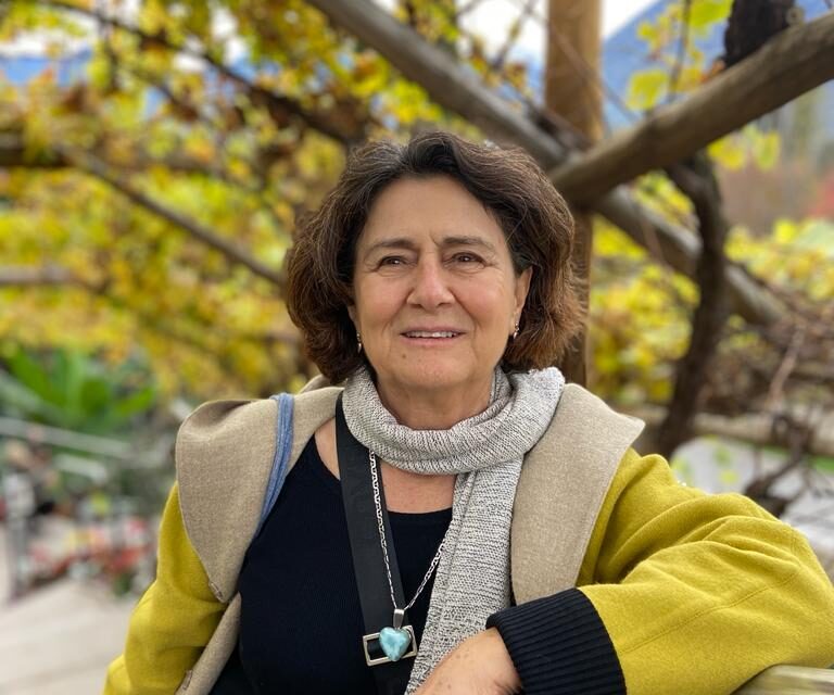 Maria Gravina Ogata lança livro em Salvador