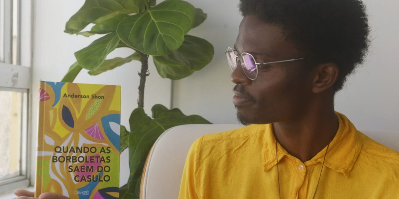 Poeta e educador baiano lança livro sobre sentimentos em Salvador
