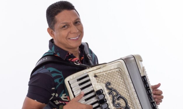 Sábado Targino Gondim terá trio no Carnaval de Salvador