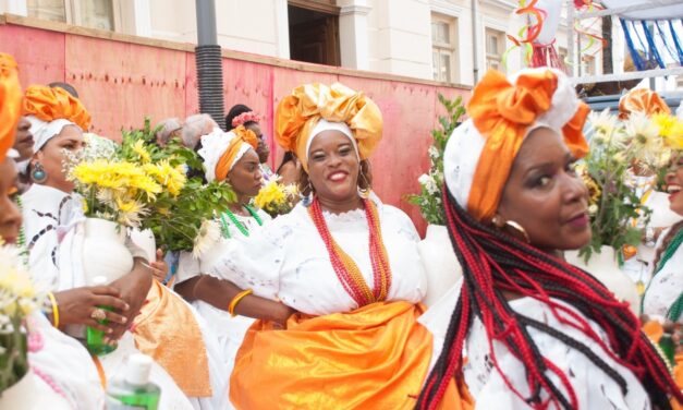 Funcionários da Funceb retomam Lavagem Cultural e abrem o Carnaval do Centro Histórico