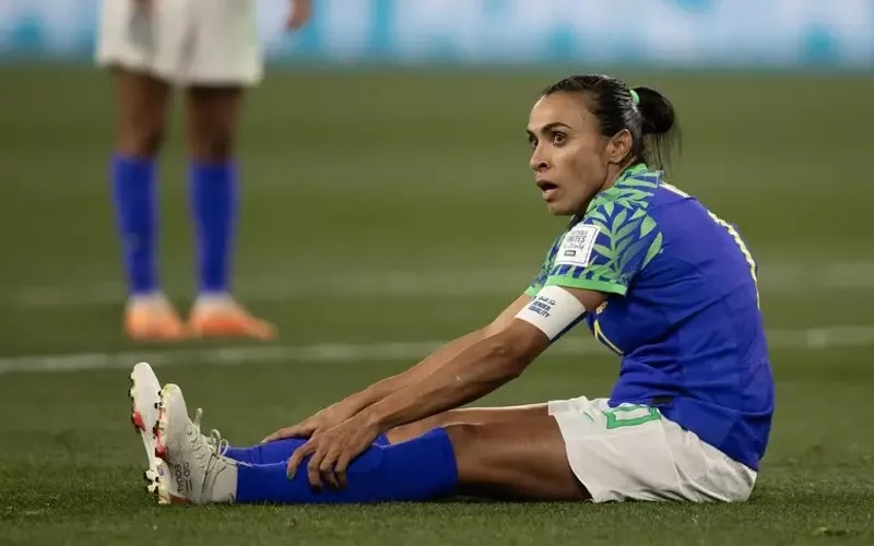 Fim de uma geração: Seleção Brasileira feminina é eliminada da Copa do Mundo e a despedida de Marta dos gramados