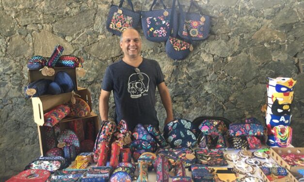 Feira Solidária reúne artesãos e pequenos empreendedores na Igreja Ascensão do Senhor neste domingo (03)