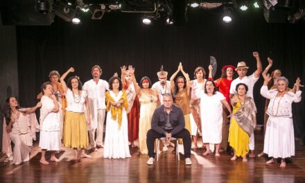 Teatro Griô: espetáculo retrata saga de lideranças do candomblé e tupinambás do Sul da Bahia