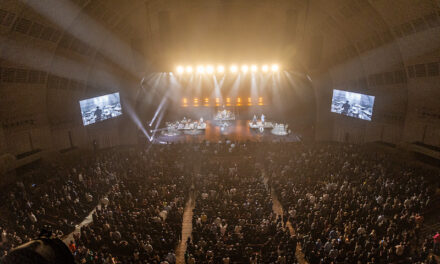 Titãs Encontro retomou turnê com show histórico esgotado no Radio City Music Hall, em Nova York