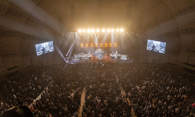 Titãs Encontro retomou turnê com show histórico esgotado no Radio City Music Hall, em Nova York