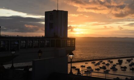 Patrimônio Cultural e cartão postal de Salvador, Elevador Lacerda completa 150 anos nesta sexta (8)