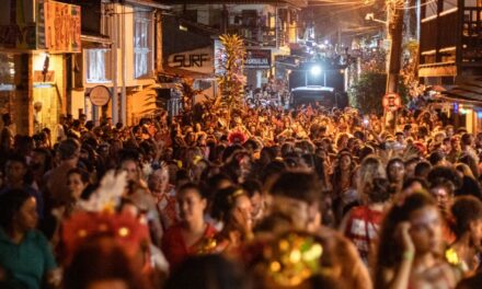 Seguindo a tradição, Bloco “As Desconcentradas” abre o carnaval de Itacaré em edição comemorativa de 10 anos