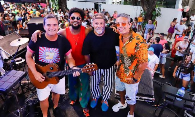 Sem cordas, Mudei de Nome lembra Carnaval das antigas no Campo Grande