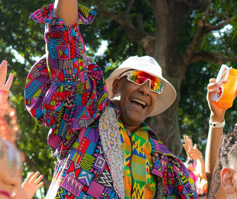 CARNAVAL DO PSI: Márcio Victor divulga agenda e figurinos para a folia