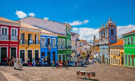 Salvador é o mundo: Há 475 anos sendo uma cidade pioneira