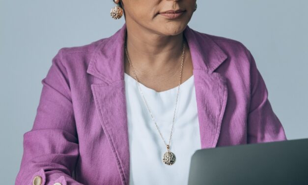 Transição de carreira: Profissionais buscam novas oportunidades no digital