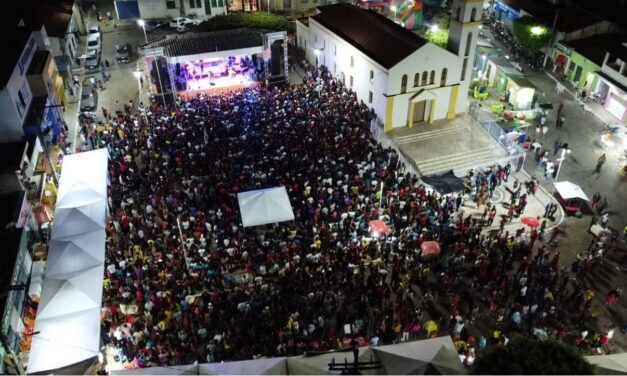 Celebridades, Música e Tradição: Cavalgada é destaque no aniversário de Utinga com Jau e Filhos de Jorge