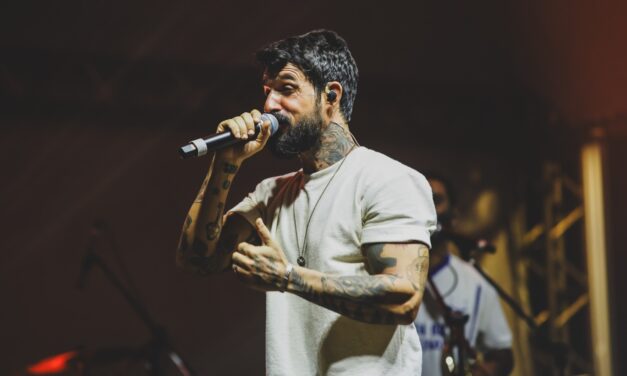 Pedro Pondé convida o público para sextar na Casa Rosa