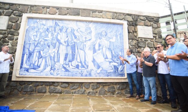 Prefeitura entrega revitalização de monumentos e realiza tombamento de 13 balaustradas antigas