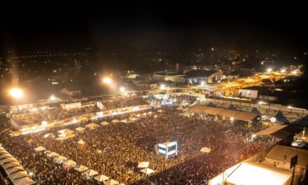 Com Wesley Safadão, Bruno e Marrone e Xand Avião, São João de Serrinha terá atrações imperdíveis Cidade do interior baiano celebra festa junina e se transforma em capital do forró