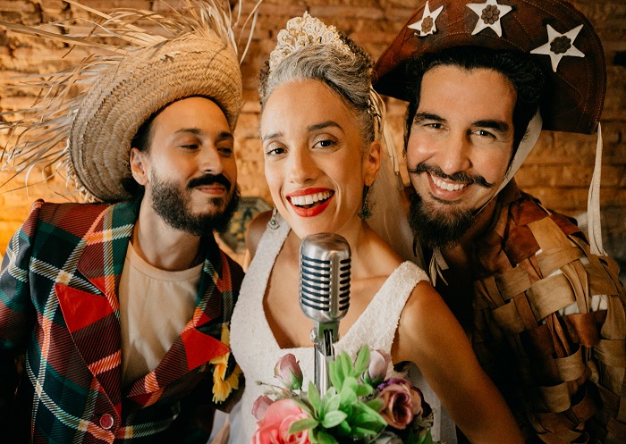 Armandinho e Irmãos Macêdo, Ana Mametto e Bailinho de Quinta fazem a Folia Junina no Arraiá do Cumoa