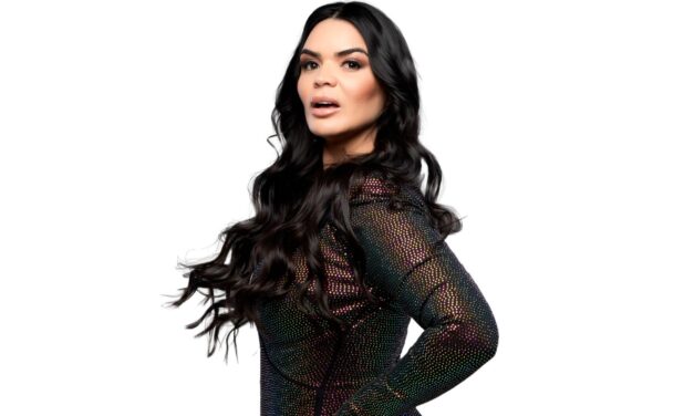 JEANNE LIMA REGRAVA SUCESSO DO CAPITAL INICIAL E LANÇA NOVO CLIPE DE TRABALHO