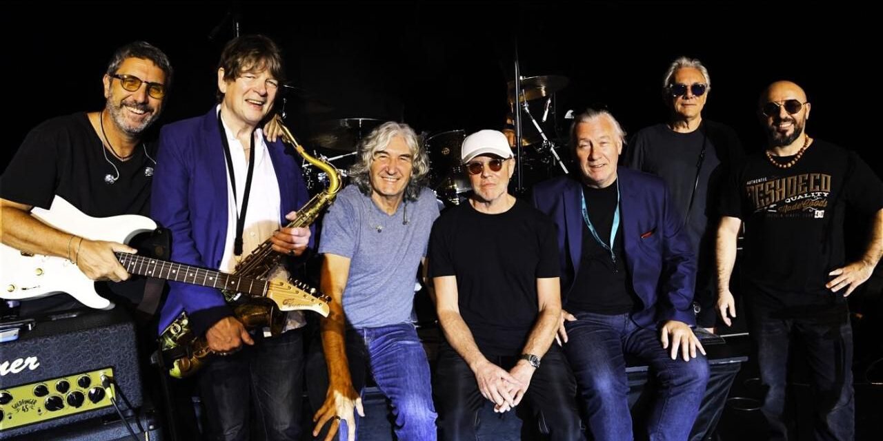 Dire Straits Legacy reúne integrantes da icônica banda na ‘For You South America Tour 2024’