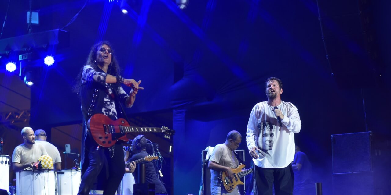 Saulo Fernandes e Luiz Caldas unem duas gerações do Axé Music no palco do Festival de Verão