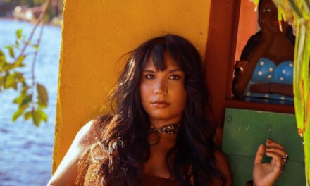 Izy Castelano inaugura nova fase com o single “Fera”