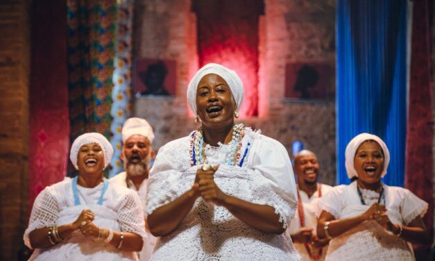 Espetáculo “Candomblé da Barroquinha” volta em curtíssima temporada na Mostra Prêmio Bahia Aplaude