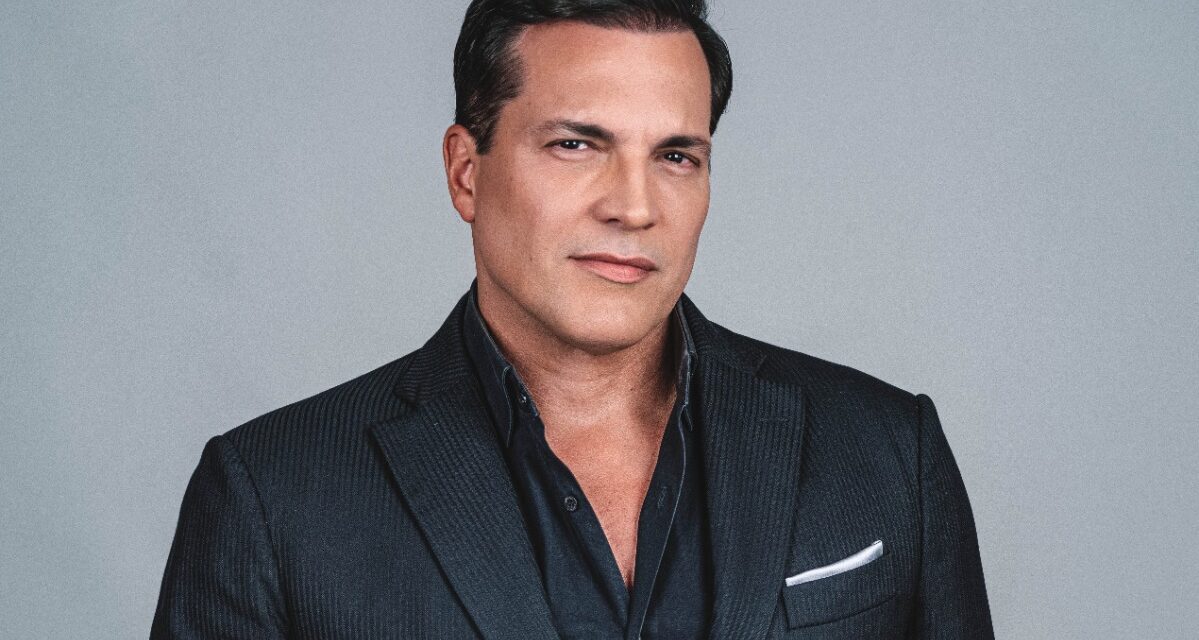 Daniel Boaventura apresenta show Especial no Dia dos Namorados, em Salvador