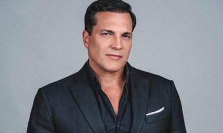 Daniel Boaventura apresenta show Especial no Dia dos Namorados, em Salvador