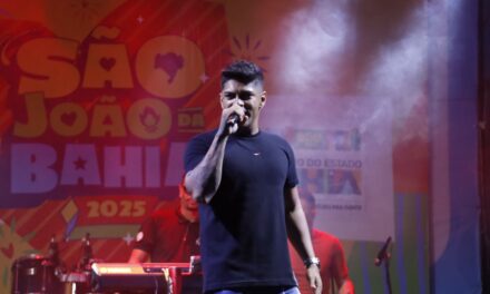 São João da Bahia: No embalo do arrocha e do forró, Largo Pedro Arcanjo, no Pelourinho, celebra ritmos e tradições