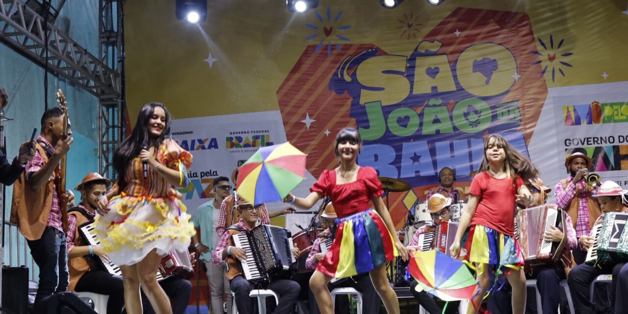 Largo Quincas Berro d’Água se despede do São João da Bahia 2025 com mistura musical na última noite