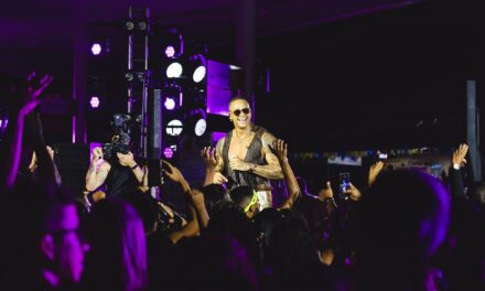 Léo Santana grava EP ‘GG a Posto’ e reúne multidão para curtir