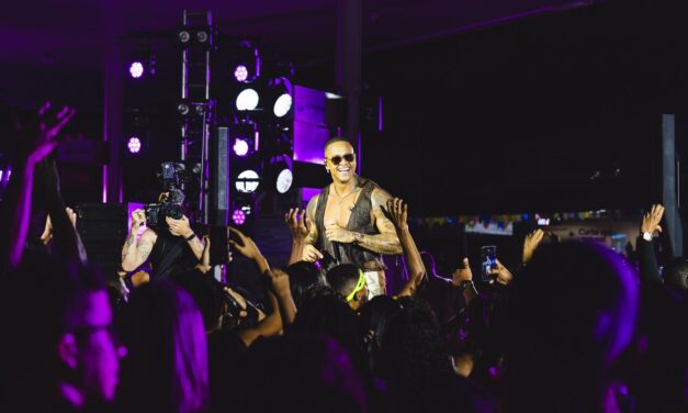Léo Santana grava EP ‘GG a Posto’ e reúne multidão para curtir