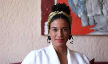 Com carreira sólida na produção executiva, Flávia Santana estreia como diretora do curta ‘Talvez Meu Pai Seja Negro’