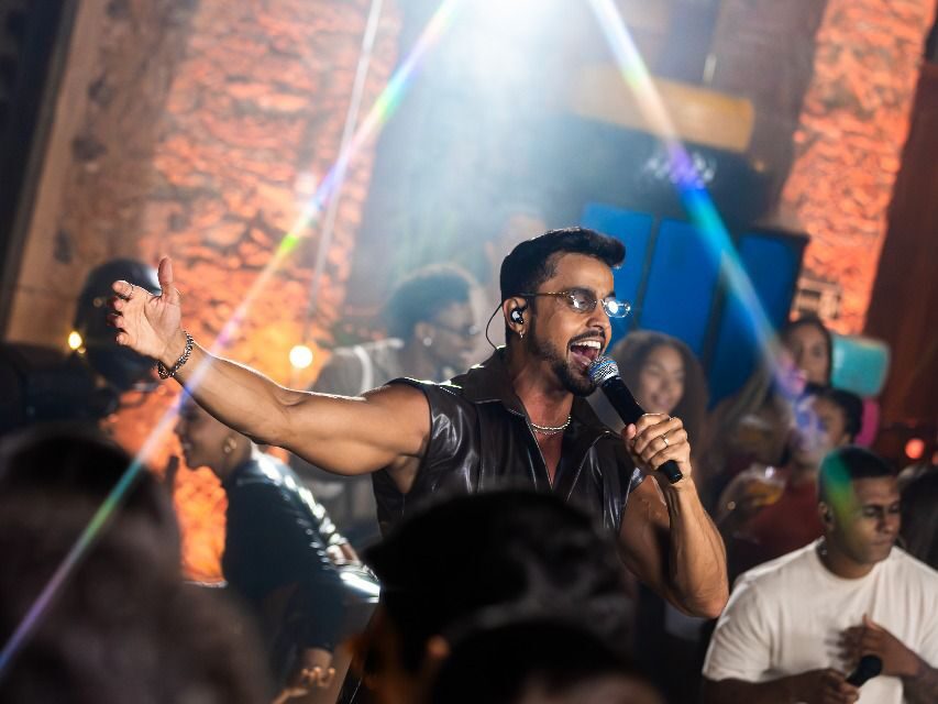 Parangolé lança clipe de “Deixa Ela” e abre os caminhos do novo audiovisual ’‘Movimento do Parango”