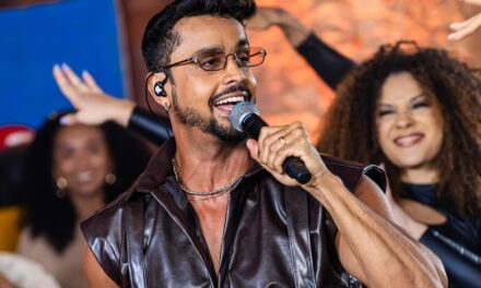 “Ela Movimenta”: Parangolé lança clipe de mais uma faixa do audiovisual gravado em Salvador